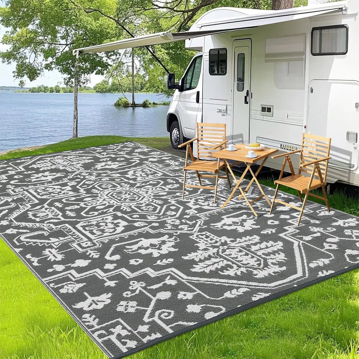 TWISTER.CK Waterproof Outdoor Area Rug Stain-Resistant Patio Mat