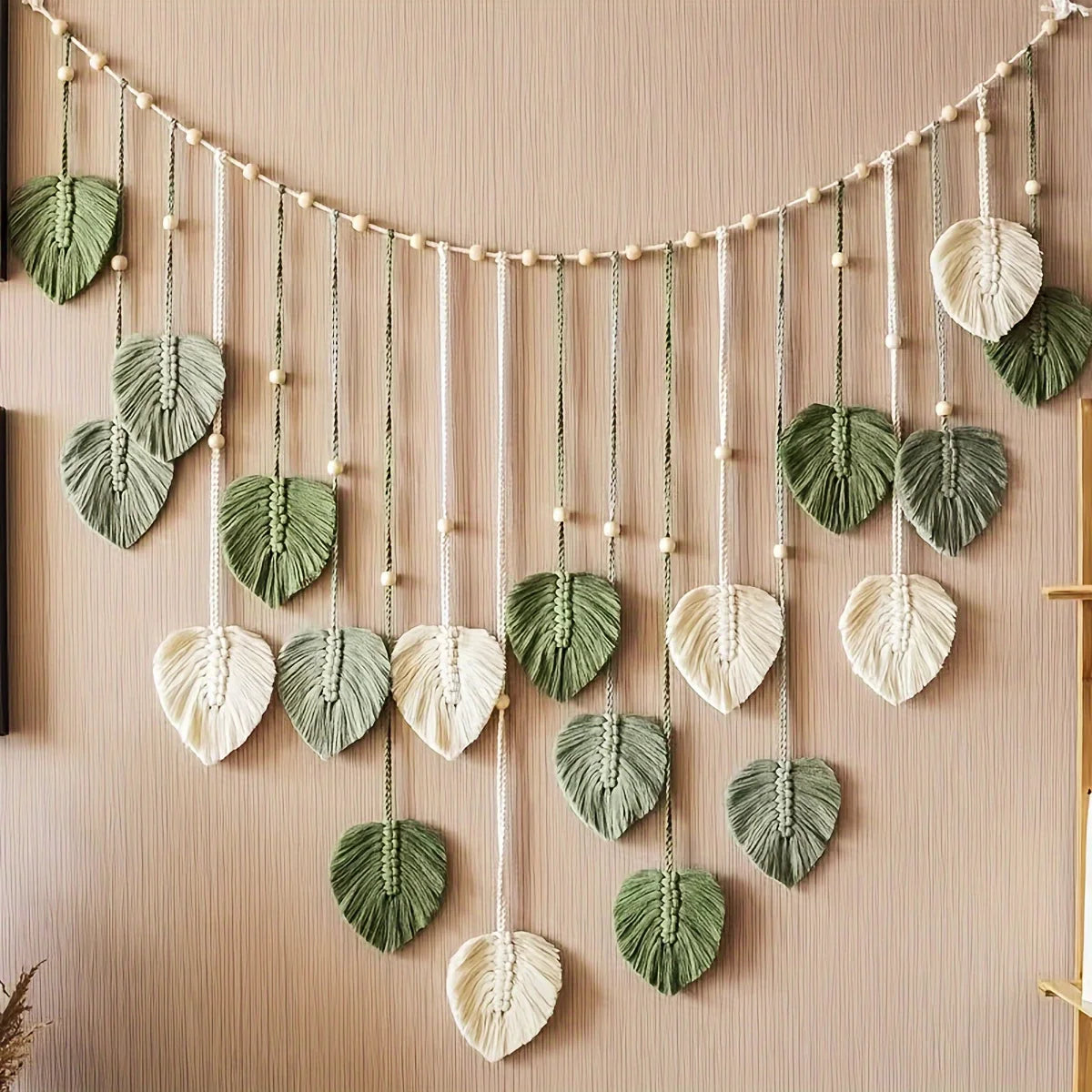 Modern Woven Wall Decor Leaves Bohemian Feather Wall Hanging