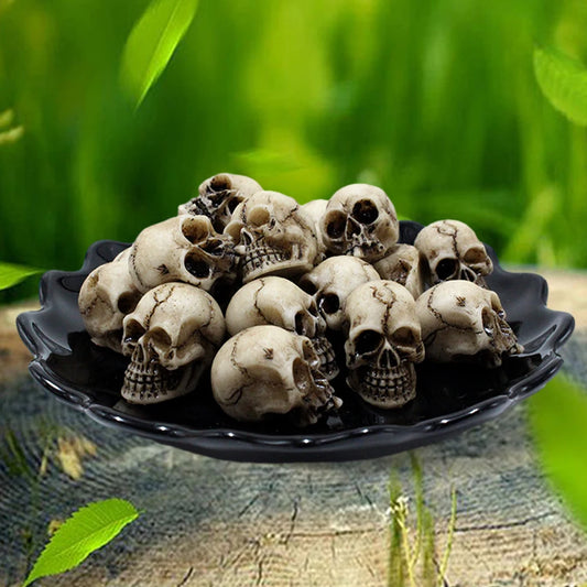 20Pcs Gothic Skull Sculptures Set For Halloween Garden Decor
