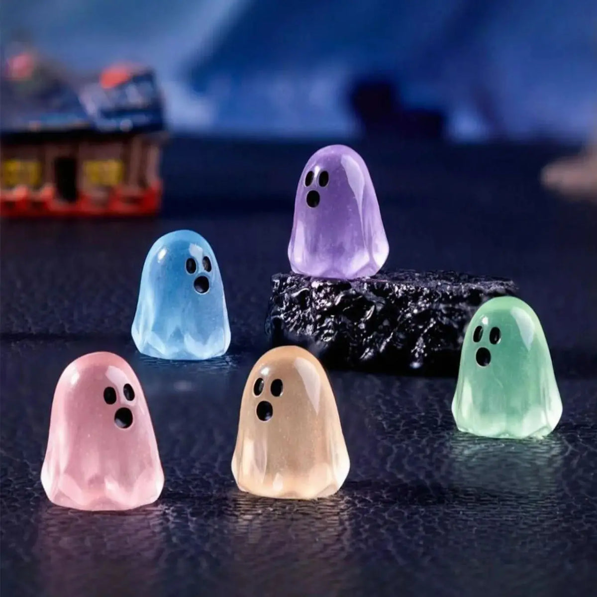 Luminous Resin Ghost Figurines Glowing Halloween Decor Collectibles